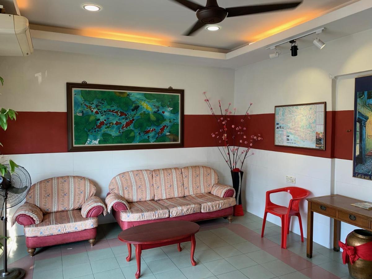 Fairway Hotel Malacca Exterior photo